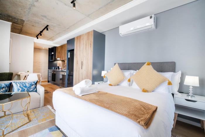 430 Riverlands - Studio Apartment with AC and Parking