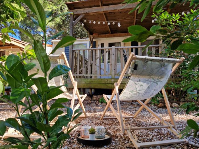 Mobile home Chakula at Kozarica camp