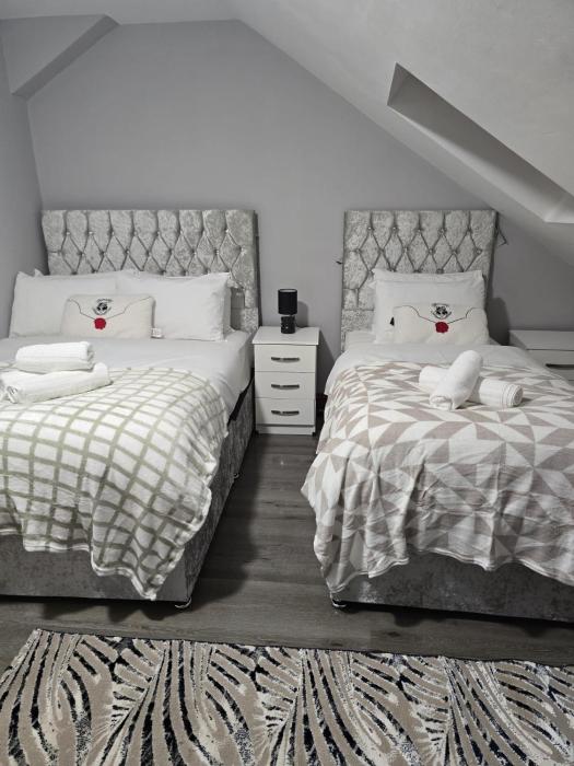 Heathrow roomzzzz BnB