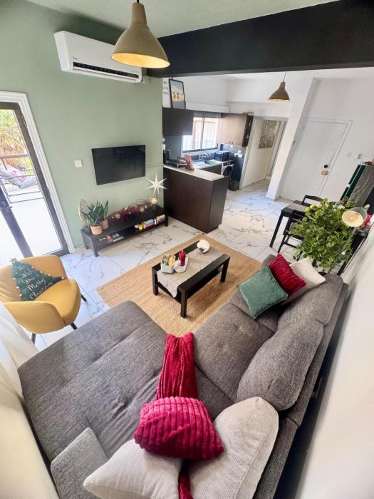 Lighthouse Larnaca - Mackenzie