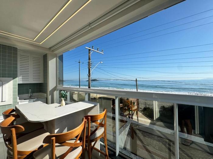 Frente Mar Sonho de Palmas 101 - Lindo Apto decorado na Praia de Palmas