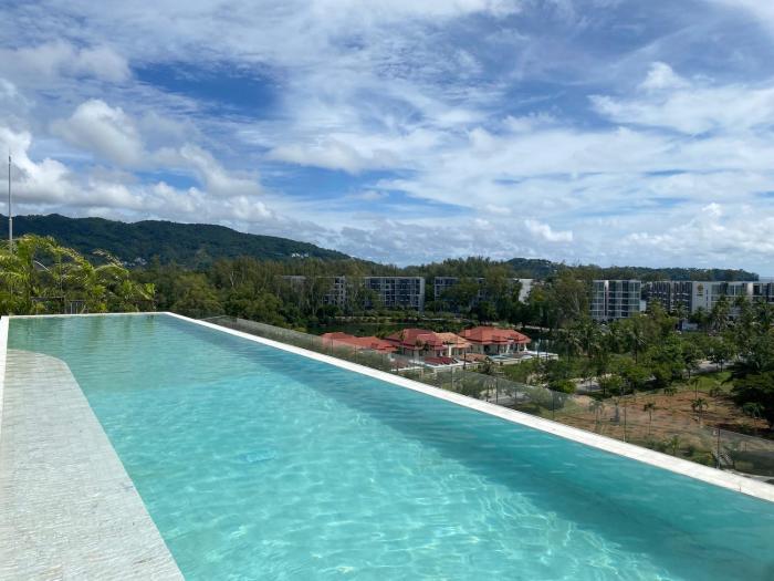 Private apartment at Skypark in Laguna by Lofty