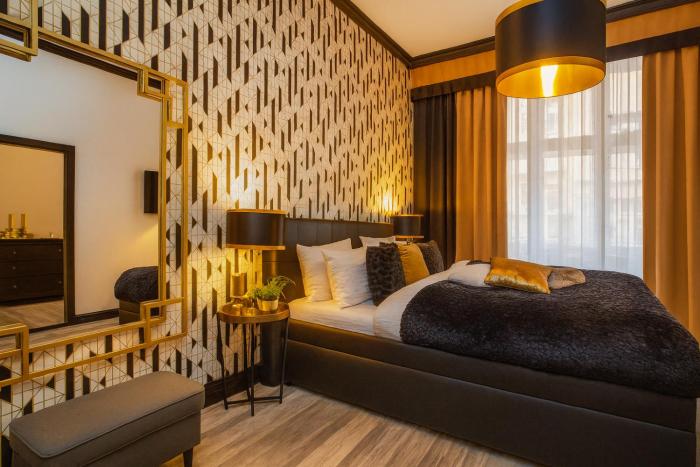 Golden Prague Rooms