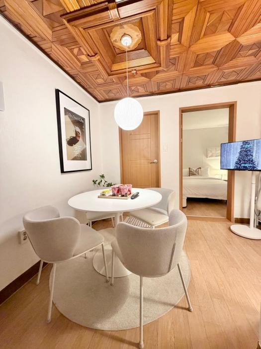 Hongdae Ewha 2BR Cozy Apartment 7min to Ewha Univ Station