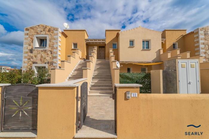 Casa Mirella - By Searly