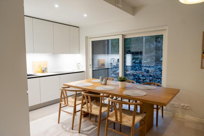 Glorious two-floor house, 4 bedrooms, sauna, park