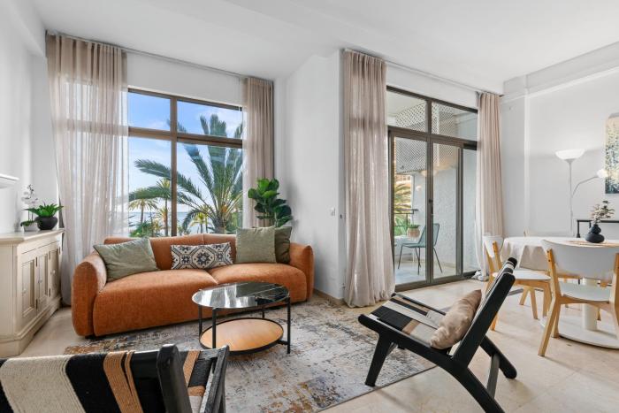 2 Bed Sea View in Marbella SKOL