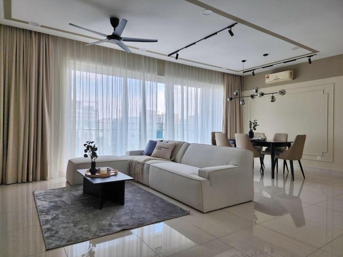 Bloom Stay Medini