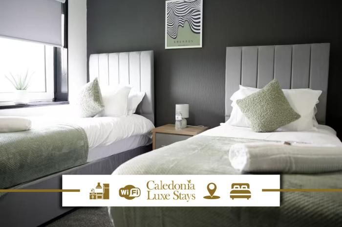 4 BDR House By Caledonia Luxe Stays Short Lets & Serviced Accommodation Livingston