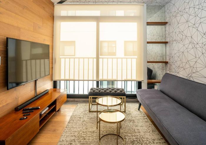 Modern 2 Bedroom Apartment with Gym & Pool in Roma Norte