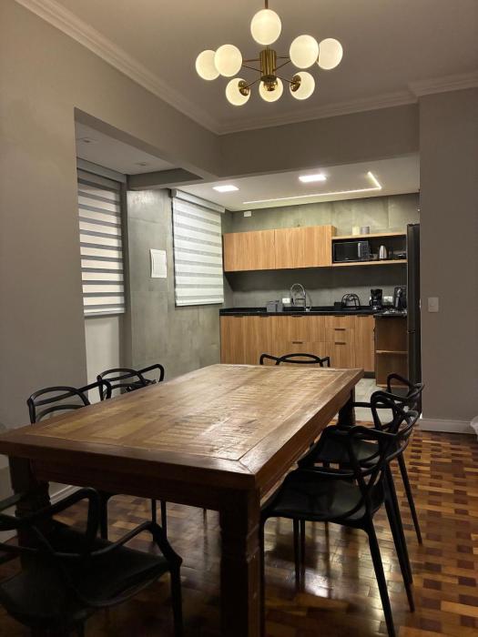 Lindo apto na área mais central e badalada de Curitiba