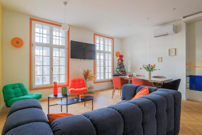 Duplex coloré 6 personnes Place des Héros - vue Beffroi - Centre ville