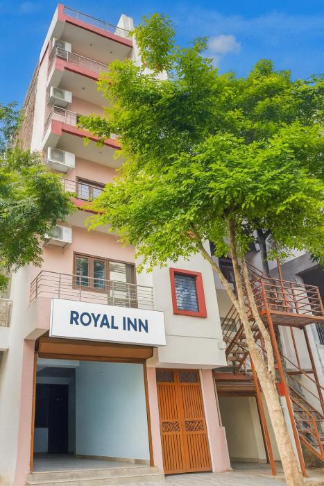 Royal inn