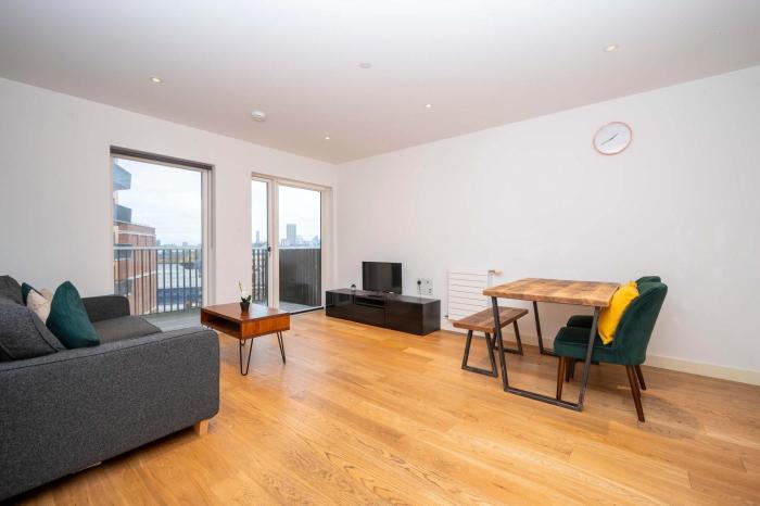 Modern flat in Canning Town
