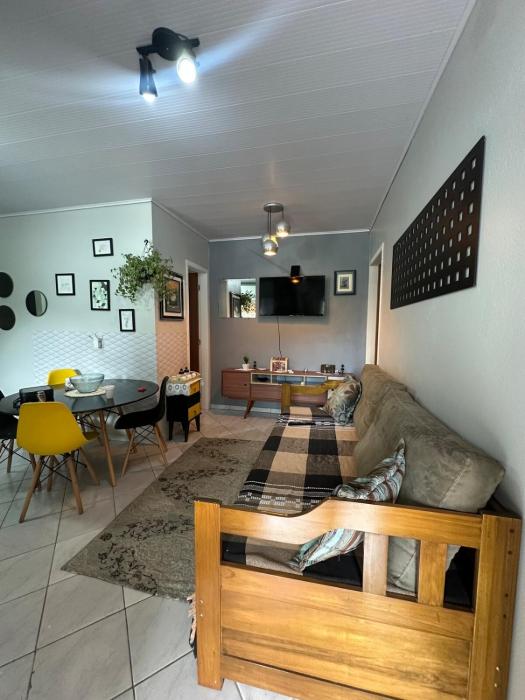 Casa c Garagem 2km da Praia dos Ingleses