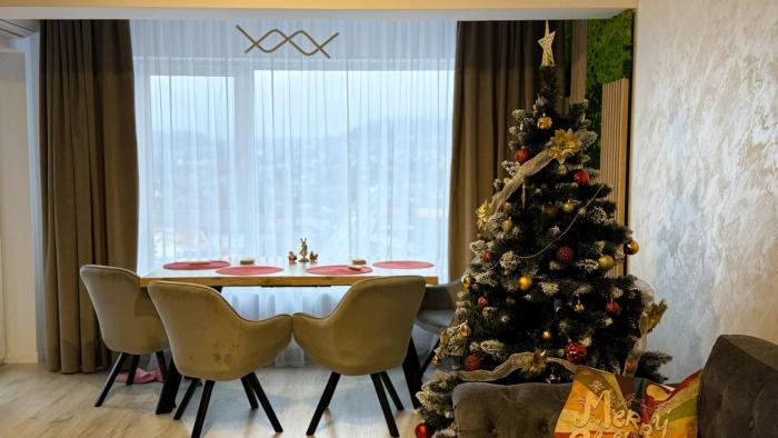 Mountain View Retreat Apartment - private parking