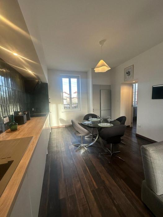 Appartement cosy à côté du métro