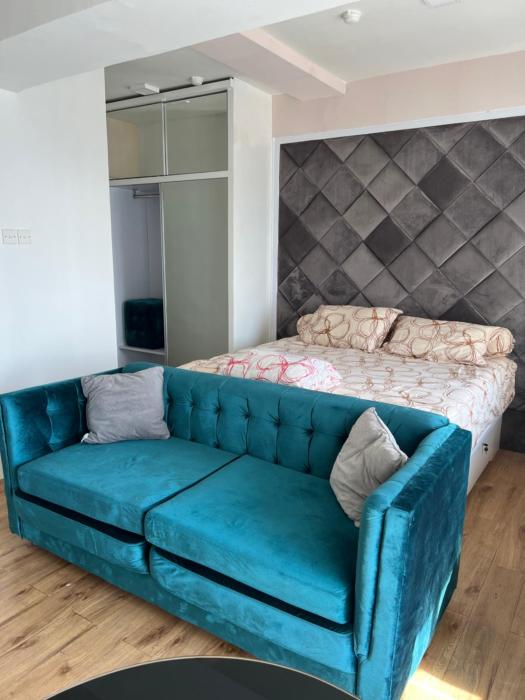 type 2 beds , Tanglin, connected pakuwon mall