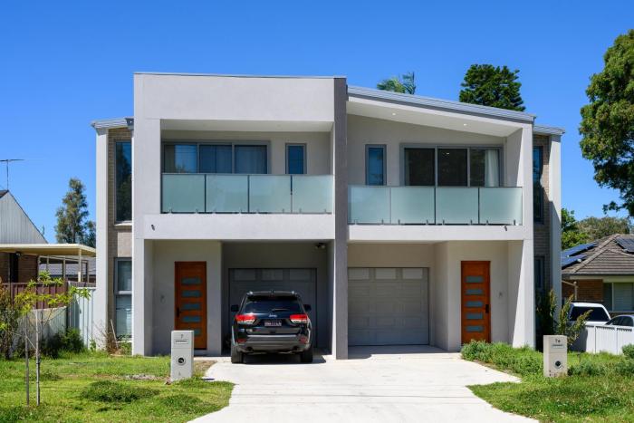 Large Family Friendly House Central Riverwood Stay