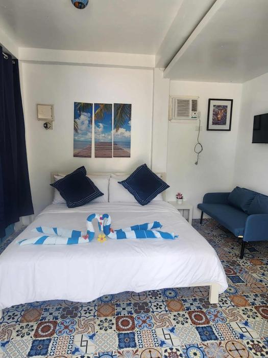 La Grande Shores Beach Resort Corporation