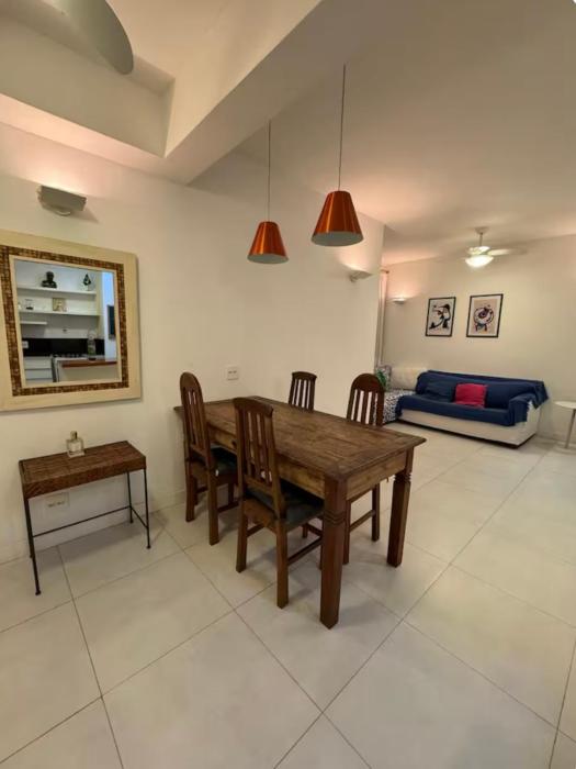 Apto completo reformado 3 min da praia