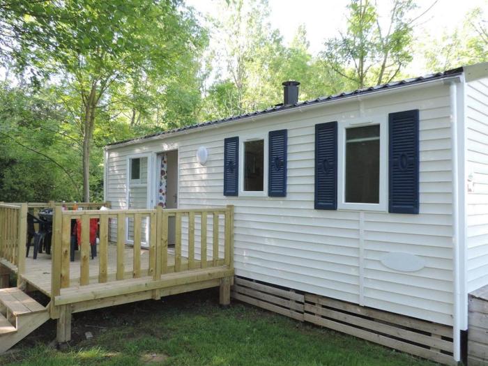 Mobil-home avec Terrasse pour 4 personnes - API-1-52-930