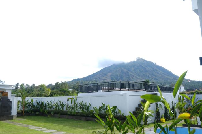 The Vici Batur Villa & Restaurant