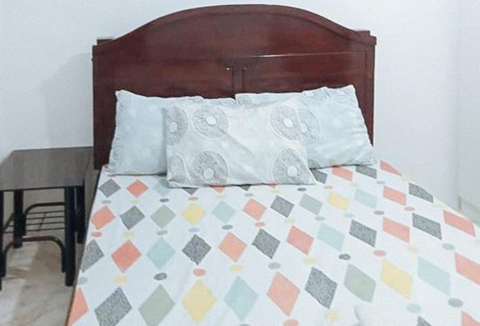 RedDoorz at Rachael Pension House