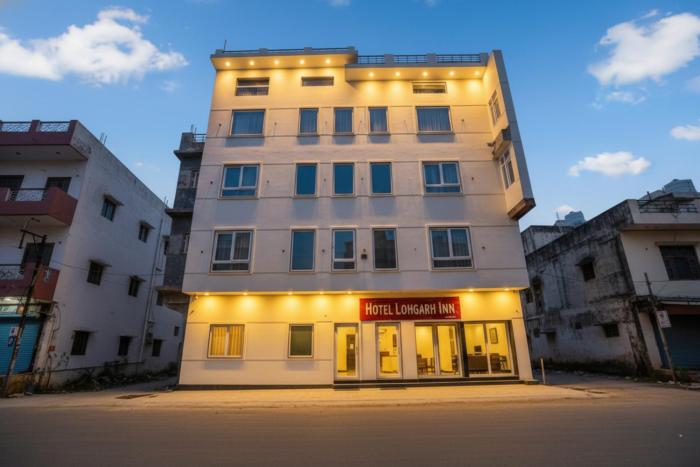 FabHotel Lohgarh Inn