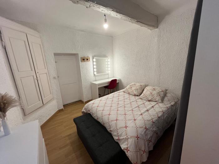 T2 lumineux hyper centre Aix en Provence à quelques metres du Cours Mirabeau pour 1 à 5 personnes