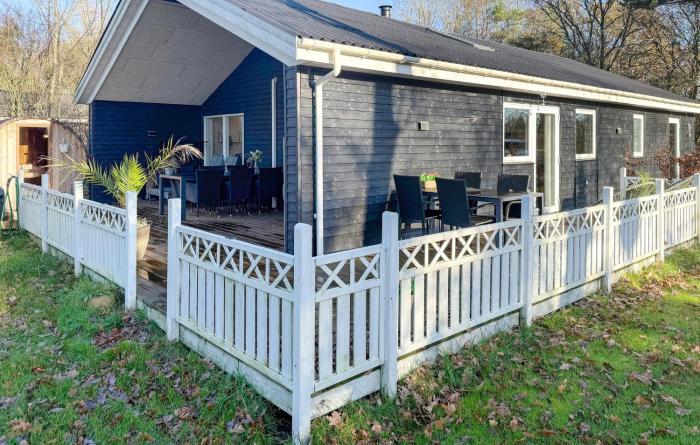 Beautiful Home In Oksbøl With Sauna