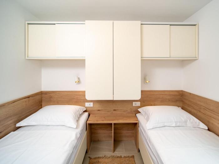 Apartments Arti Homes Rab Banjol - Two Bedroom Apartment With Terrace Arti 2