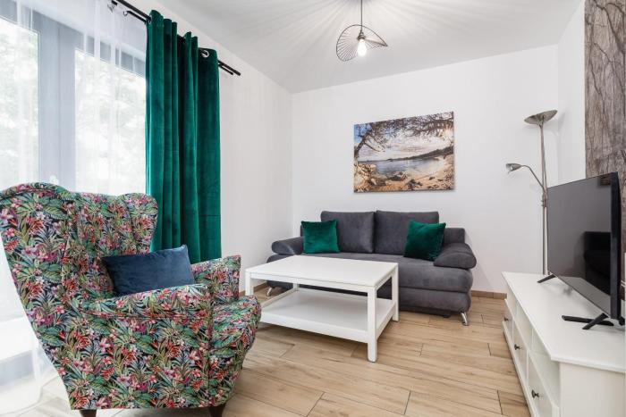 Charming Little Laguna Apartment with SPA & Fitness by Noclegi Renters