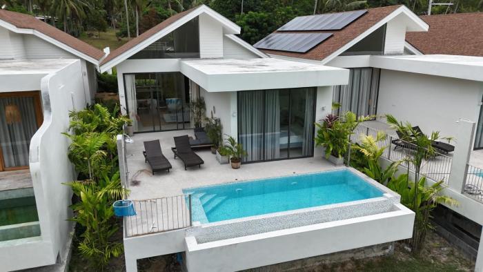 Chic Koh Phangan Villa with Pool Bliss