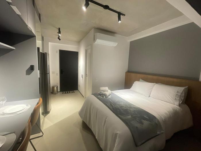 1221 Novo Studio Brooklin completo e confortável