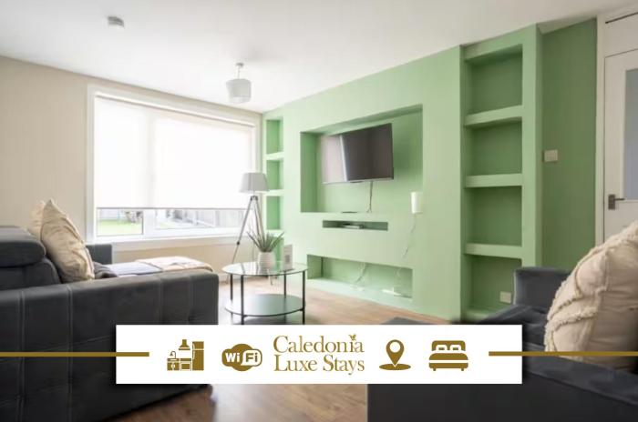 4 BDR House At Caledonia Luxe Stays Short Lets & Serviced Accommodation Livingston