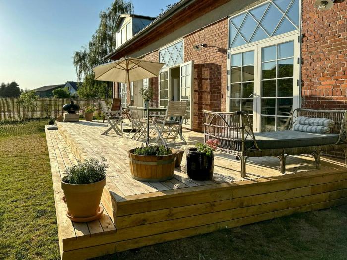 Renovated 1920S Power Station - Near The Sea