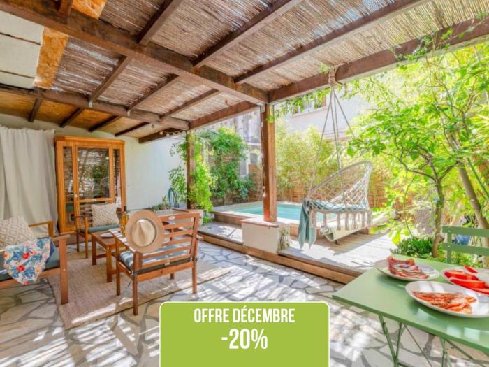 Escale Zen - Sauna Exclusif & Terrasse Privée - Idéal Pro & Couple - Piscine - 5min Port Toulon & Plage - WIFI HD - Expérience premium "Dans une bulle"