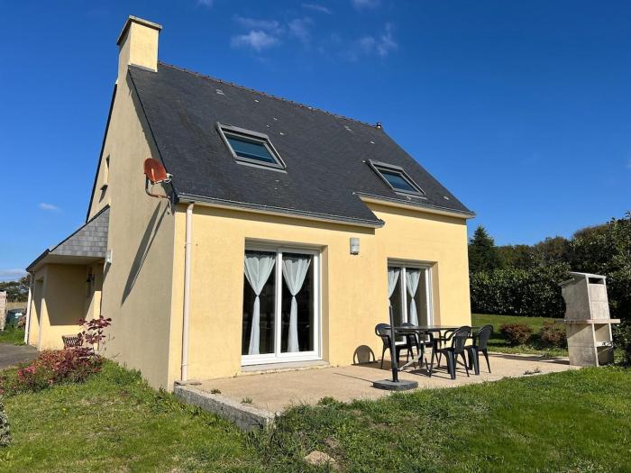 Maison familiale, Locronan centre à 5 min