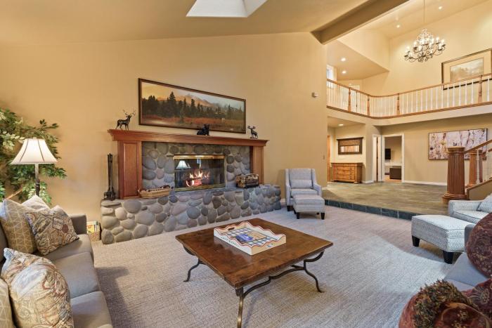 Winners Circle 30 home