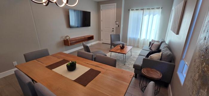 Lux Modern 3BR - 2BA Duplex Brand New Furnished