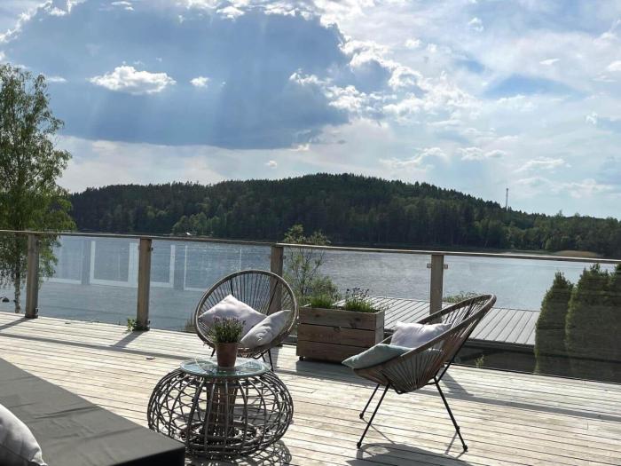 VGO773-Lerum-Oestra-Stamsjoevaegen-3-A