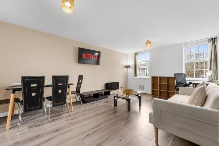 Oxford Road Haven: Stylish 1-Bedroom Retreat