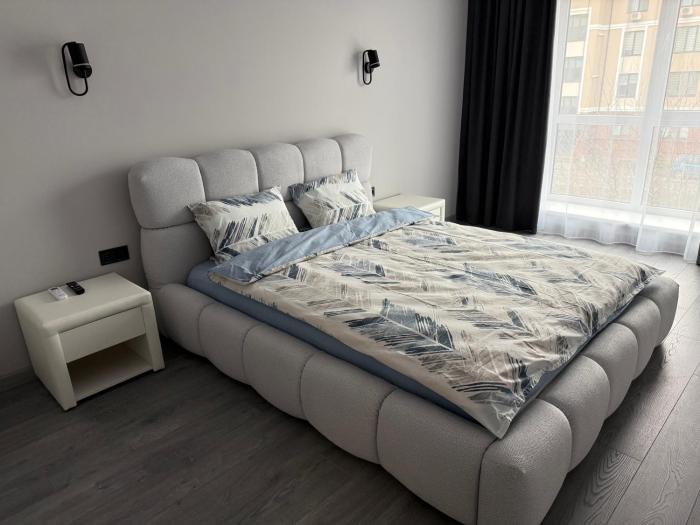 ЖК Панорама Де Люкс Чорновола Озеро