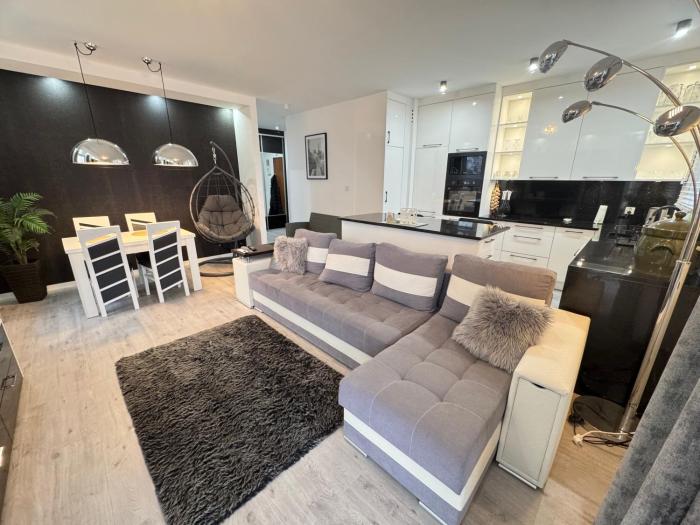 Crystal View - HOME APART