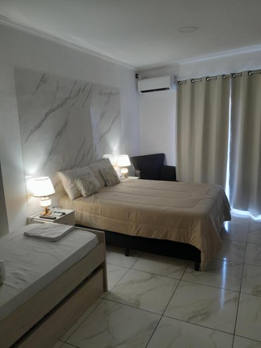 Tres Fronteras Apart 1