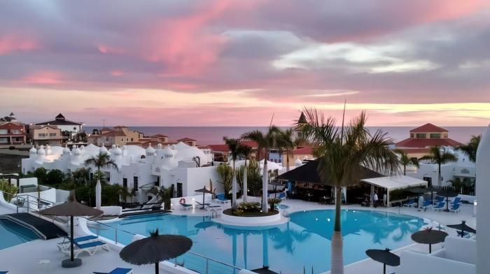 Acogedor dúplex con amplia terraza y vistas al mar