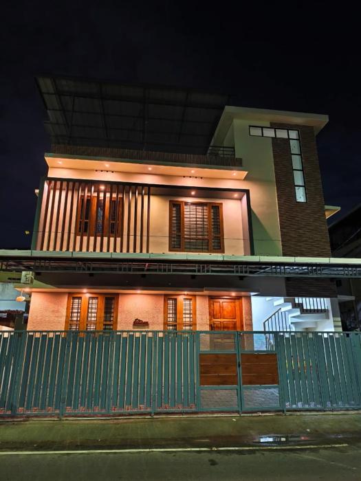 Urban villa