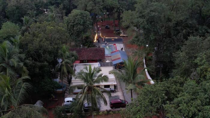The Cool Cottage, Pool Extra, at gaya3farms