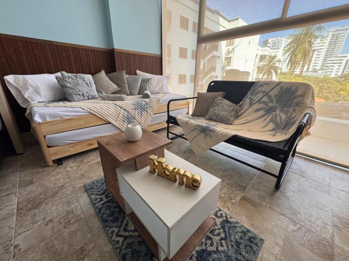 Hermoso apartaestudio de lujo, cerca a la playa